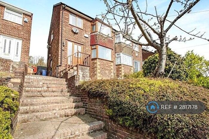 3 Bedroom Semi Detached House To Rent In Beacon Road, Sheffield, S9
