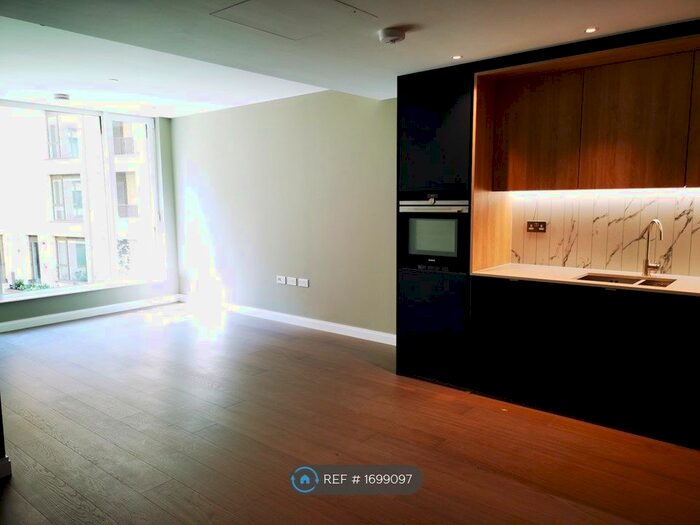 2 Bedroom Flat To Rent In Kennington Lane, London, SE11