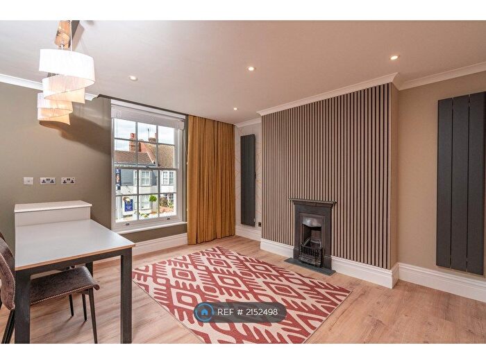 1 Bedroom Flat To Rent In Oxford Street, Whitstable, CT5