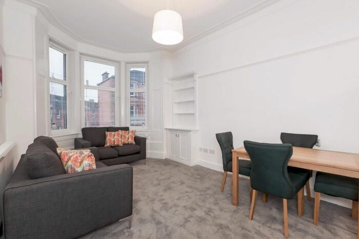 2 Bedroom Flat To Rent In Garrioch Road, North Kelvinside, Glasgow, G20