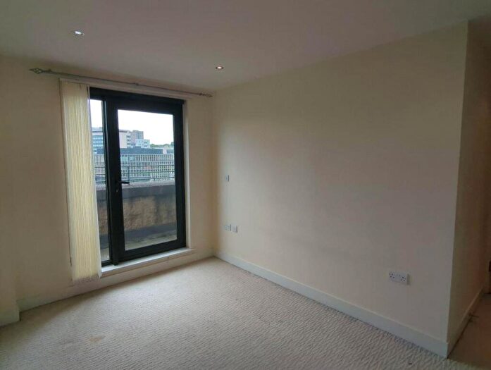 2 Bedroom Apartment To Rent In The Empress, Sunbridge Road, Bradford, West Yorkshire, BD1