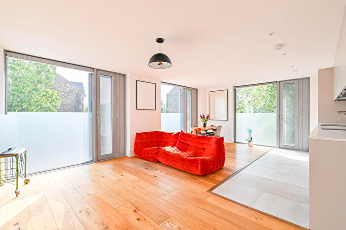 1 Bedroom Flat To Rent In Highbury, London, N5