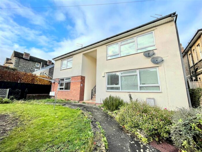 2 Bedroom Flat To Rent In Iddesleigh Road, Redland, Bristol, BS6