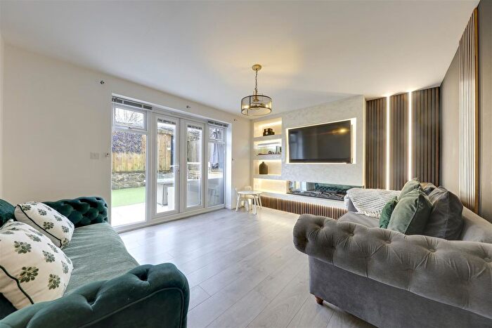 4 Bedroom Detached House For Sale In Ward Way, Rawtenstall, Rossendale, BB4