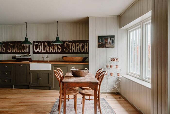 3 Bedroom Terraced House For Sale In Brewer Street, Deal, Kent, CT14