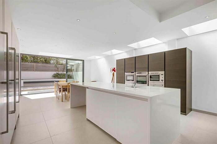 7 Bedroom Detached House To Rent In Chipstead Street, SW6