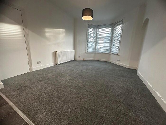 1 Bedroom Flat To Rent In Moorpark Road West, Stevenston, Ayrshire, KA20