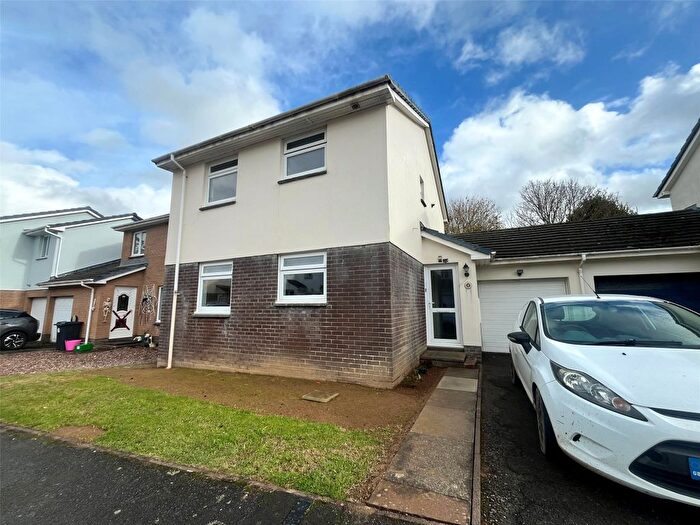 3 Bedroom Link Detached House To Rent In Youings Drive, Barnstaple, EX31