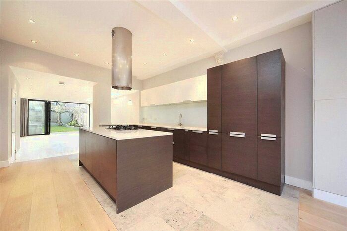 4 Bedroom Terraced House To Rent In Winsham Grove, Battersea, London, SW11