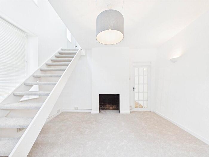 2 Bedroom End Of Terrace House For Sale In Henbury Road, Hanham, Bristol, BS15