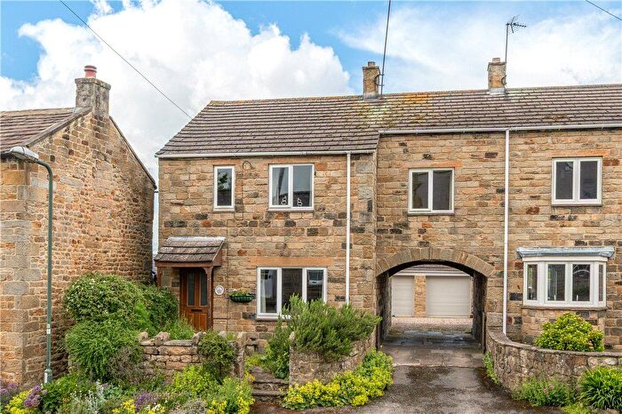 4 Bedroom End Of Terrace House For Sale In Main Street, Kirkby Malzeard, Ripon, North Yorkshire, HG4