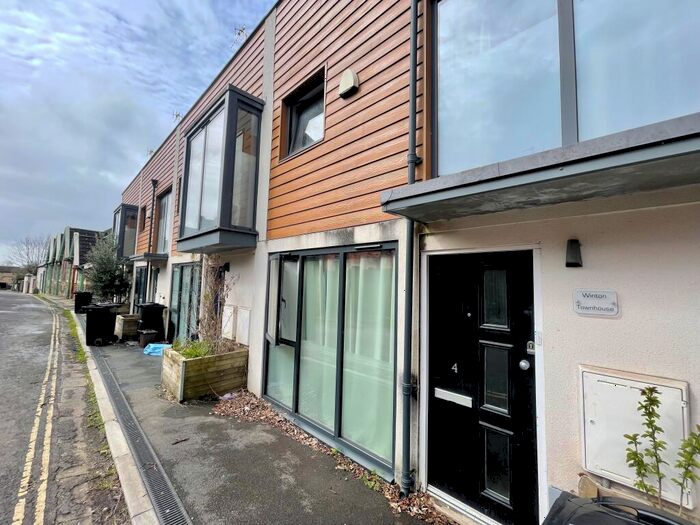 4 Bedroom Town House To Rent In Winton Lane, Totterdown, BS4