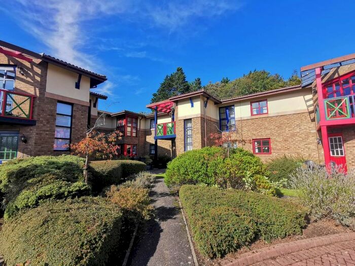 2 Bedroom Flat To Rent In East Werberside Place, Edinburgh, EH4