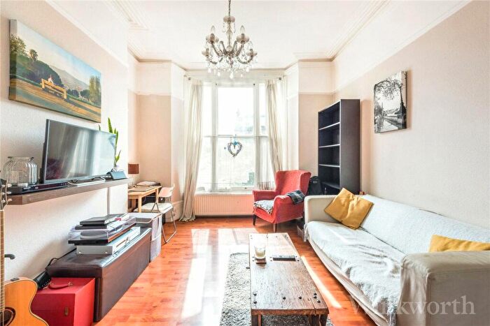 1 Bedroom Apartment To Rent In Devonshire Road, Forest Hill, London, SE23