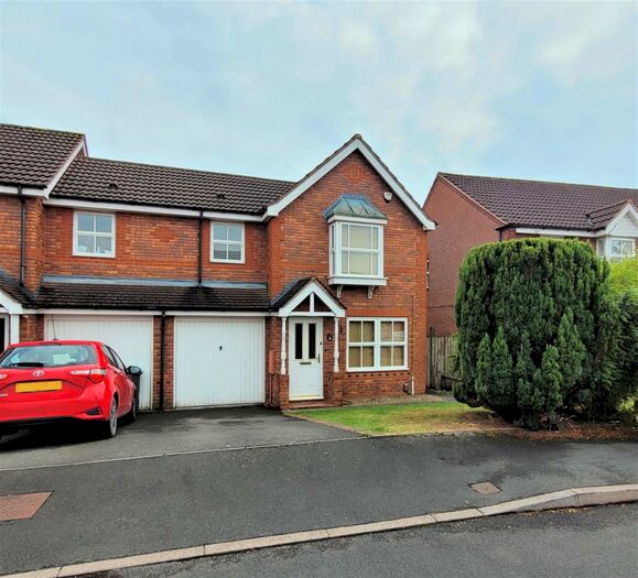 3 Bedroom End Of Terrace House To Rent In Hollingberry Lane, Walmley, B76