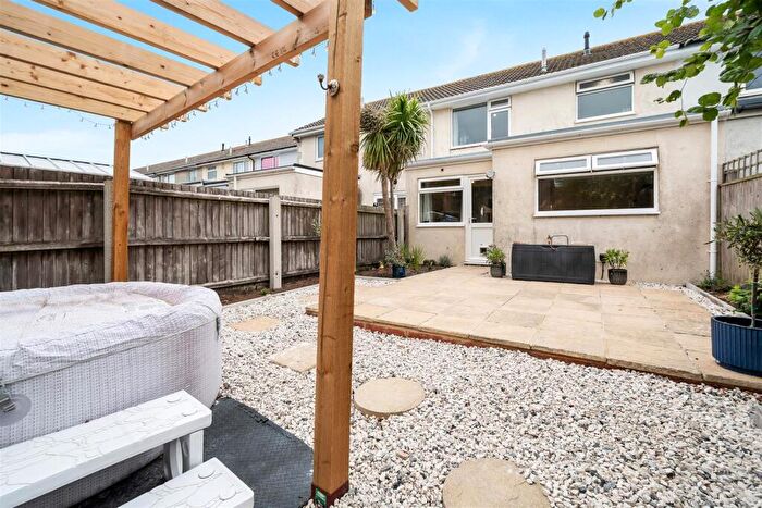 4 Bedroom House For Sale In Weston, Portland, Dorset, DT5
