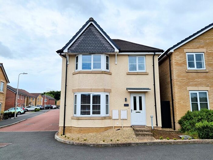 4 Bedroom Detached House For Sale In Clos Meredith, Coity, Bridgend, CF35