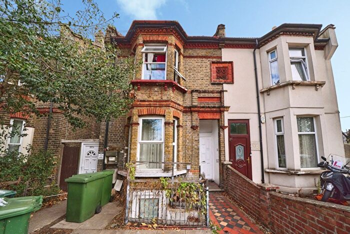 5 Bedroom Terraced House For Sale In Upton Lane, London, London, E7