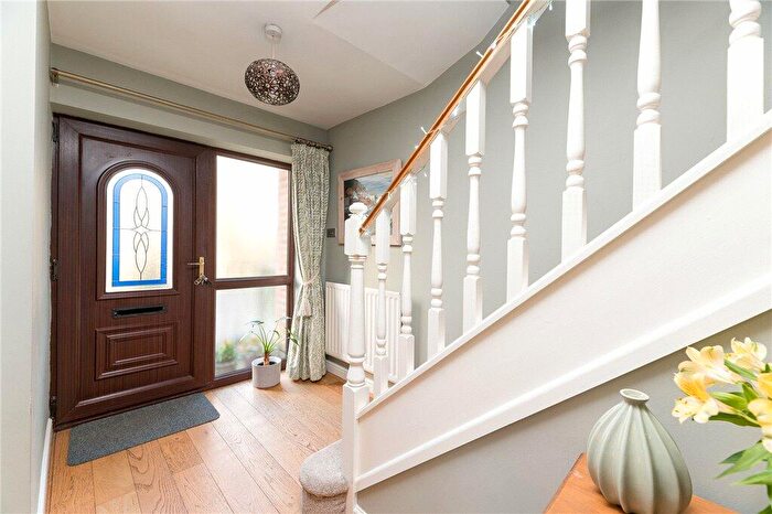 4 Bedroom Detached House For Sale In Spring View, Gildersome, Morley, Leeds, LS27