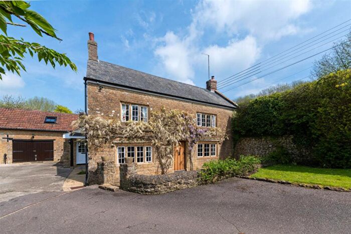 7 Bedroom Farm House For Sale In Powerstock, Bridport, DT6