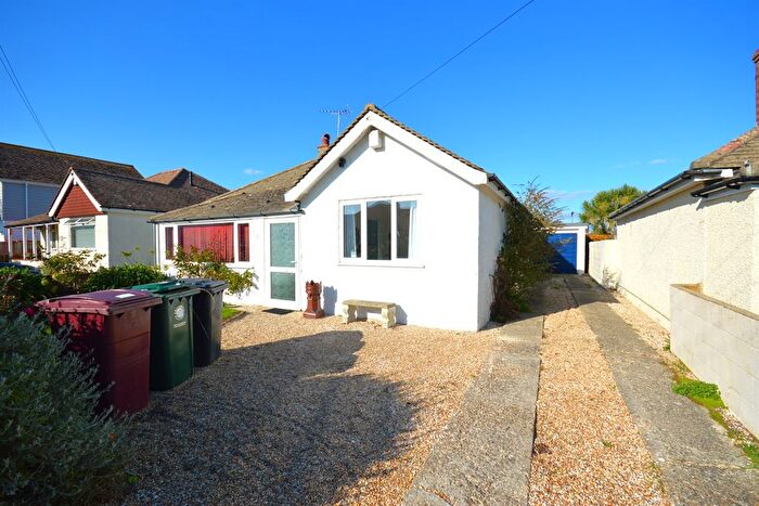 3 Bedroom Detached Bungalow To Rent In Grove Road, Selsey, Chichester, West Sussex, PO20