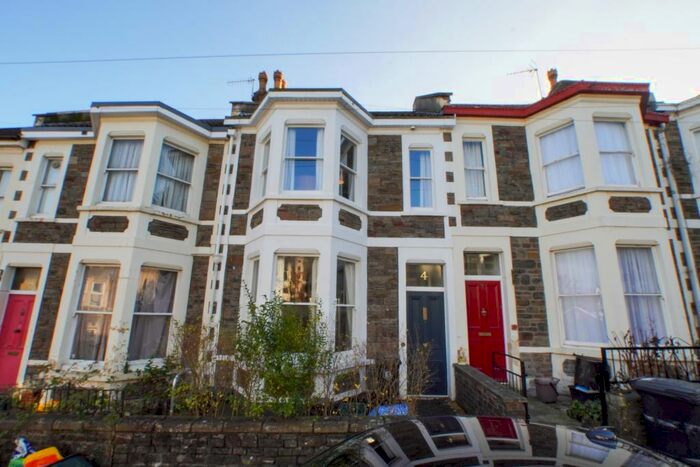 3 Bedroom Terraced House To Rent In Arley Park, Cotham, Bristol, BS6