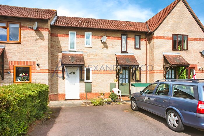 1 Bedroom Terraced House To Rent In Spruce Drive, Southwold, Bicester, OX26