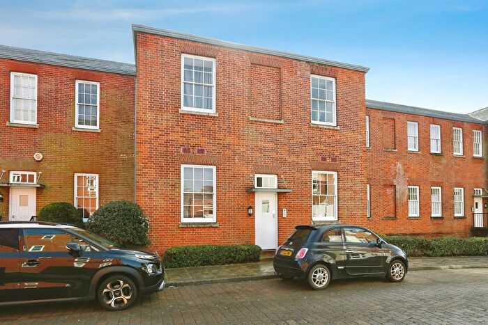 1 Bedroom Flat For Sale In Consort Mews, Knowle, Fareham, PO17