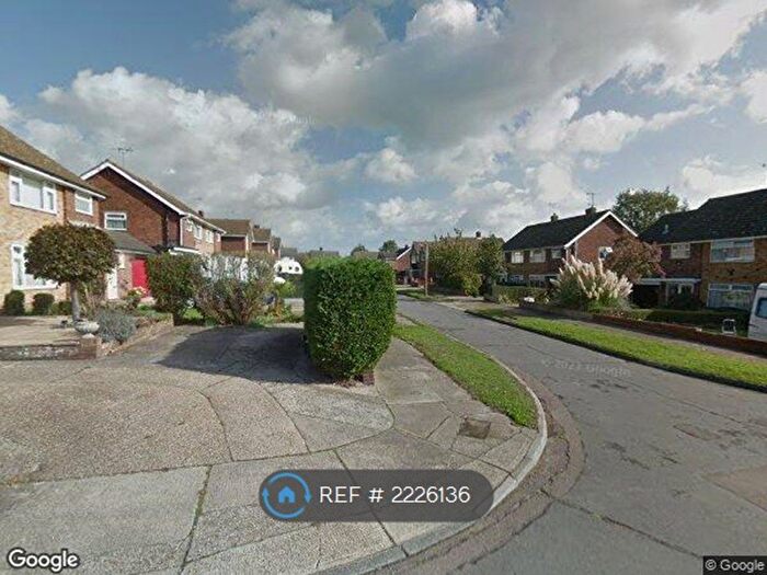 6 Bedroom Semi-Detached House To Rent In Arnstones Close, Colchester, CO4