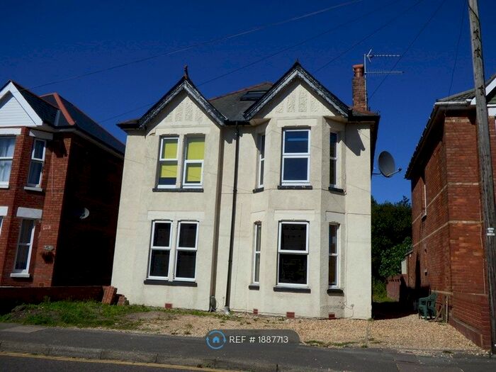 4 Bedroom Maisonette To Rent In Alma Road, Bournemouth, BH9