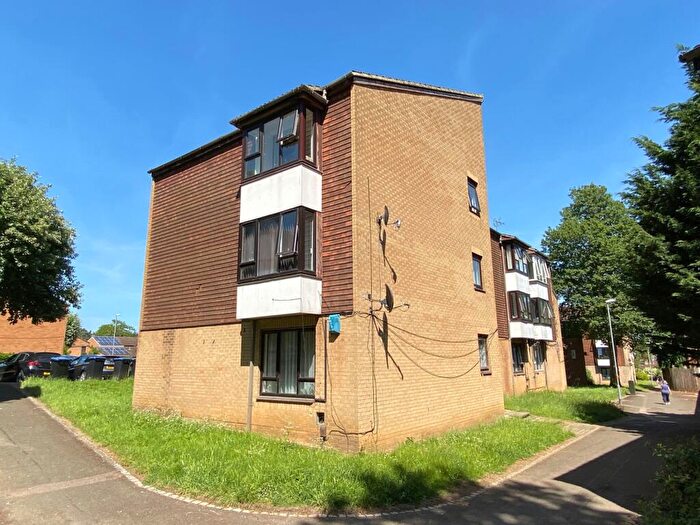 2 Bedroom Flat For Sale In Mushroom Field Road, Ecton Brook, NN3