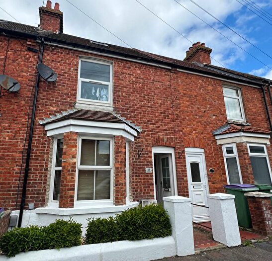 2 Bedroom Terraced House For Sale In Kent Road, Folkestone, CT19