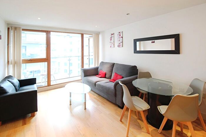 1 Bedroom Flat To Rent In Cartier House, The Boulevard, Leeds, West Yorkshire, LS10