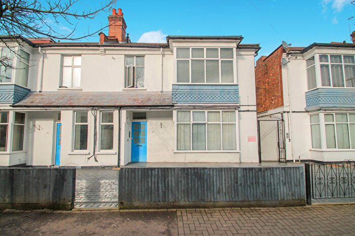 1 Bedroom Flat For Sale In Hindes Road, Harrow, HA1