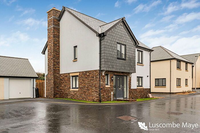 4 Bedroom Detached House For Sale In Clover Park, Brixton, Devon, PL8