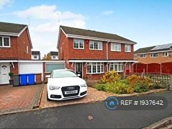 3 Bedroom Semi-Detached House To Rent In Wetherby Road, Stoke-On-Trent, ST4