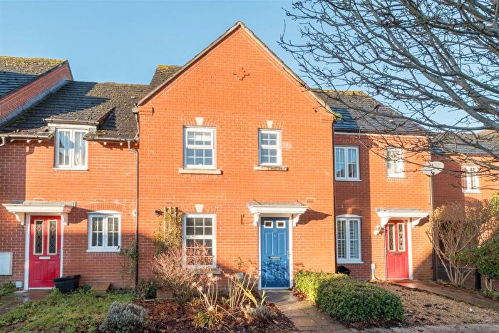 3 Bedroom Terraced House To Rent In Halfpenny Road, Salisbury, SP2