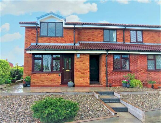 2 Bedroom Apartment To Rent In Woodcombe Close, Brierley Hill, DY5