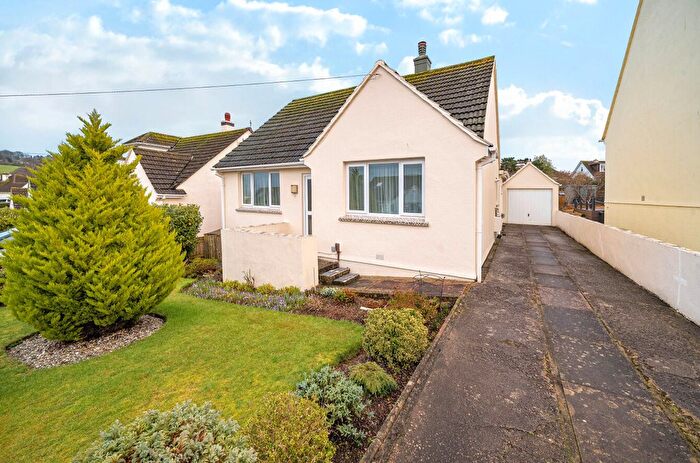 2 Bedroom Detached Bungalow For Sale In Park Road, Kingskerswell, Newton Abbot, Devon, TQ12