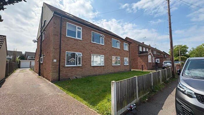 2 Bedroom Flat To Rent In Windsor Road, Brentwood, CM15