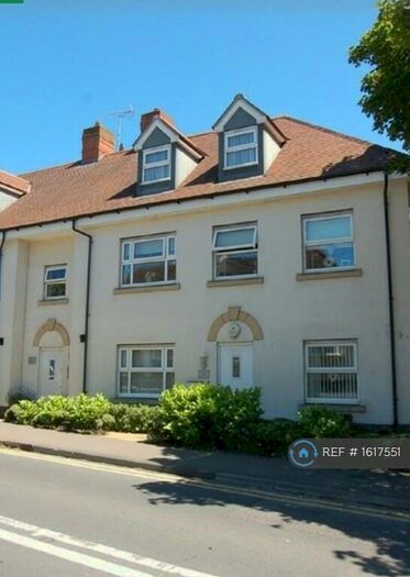 2 Bedroom Flat To Rent In Hockley Road, Rayleigh, SS6