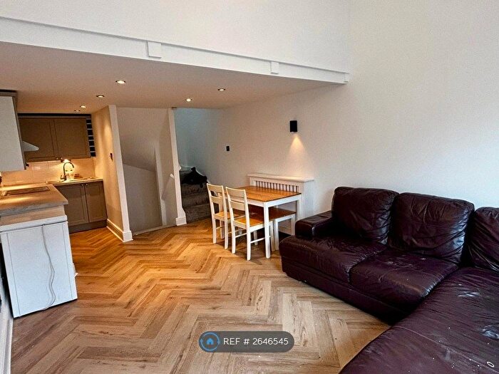 2 Bedroom Terraced House To Rent In Elmgreen Close, London, E15