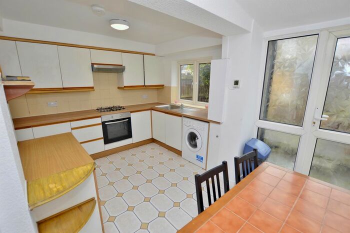 3 Bedroom Terraced House To Rent In Fentons Avenue, Plaistow, London, E13