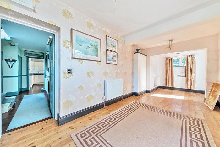 4 Bedroom Detached House For Sale In Central Wells, BA5