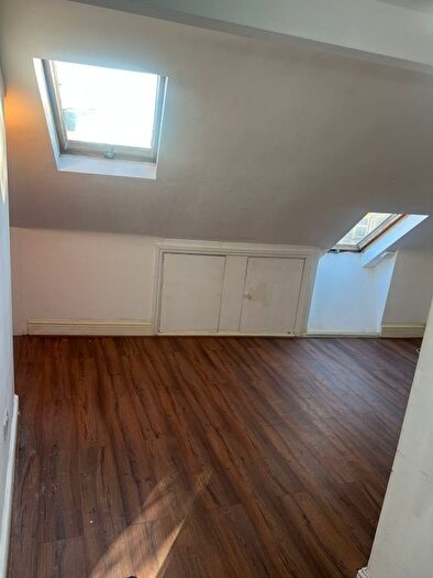 1 Bedroom Flat To Rent In Cann Hall Road, Leytonstone, E11