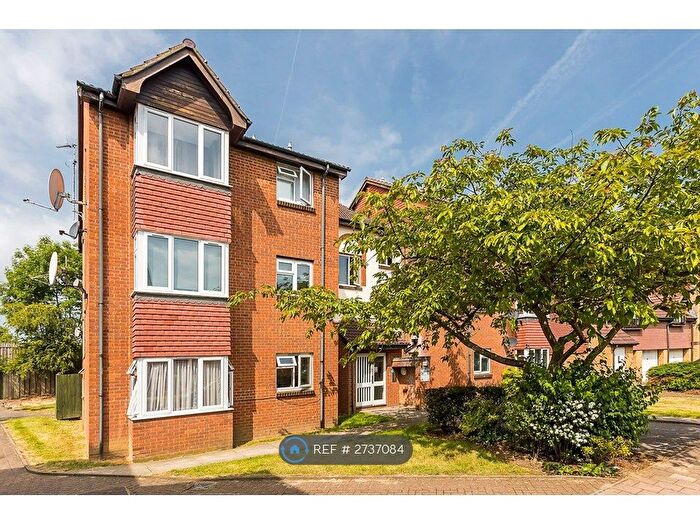 1 Bedroom Flat To Rent In Sterling Gardens, London, SE14