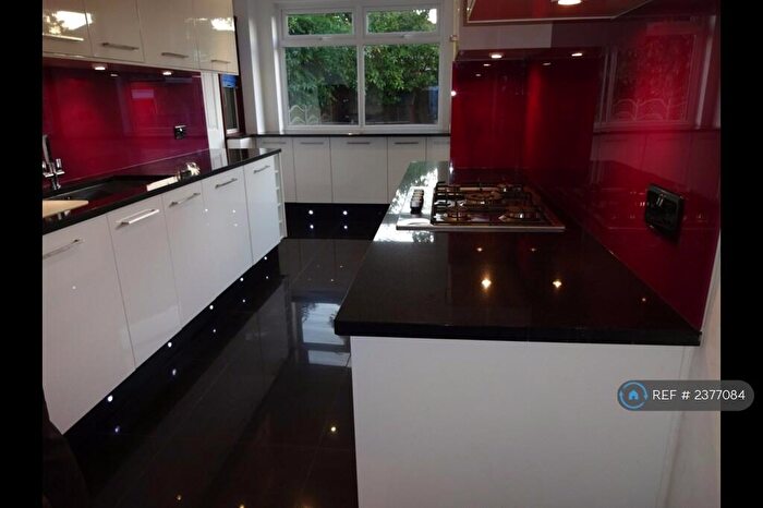 5 Bedroom Semi-Detached House To Rent In Gyles Park, Stanmore, HA7