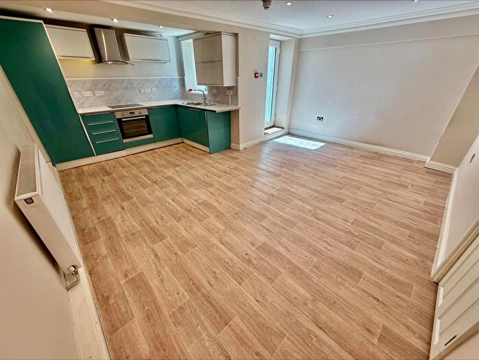 1 Bedroom Flat To Rent In B West Park, Bristol, PC01