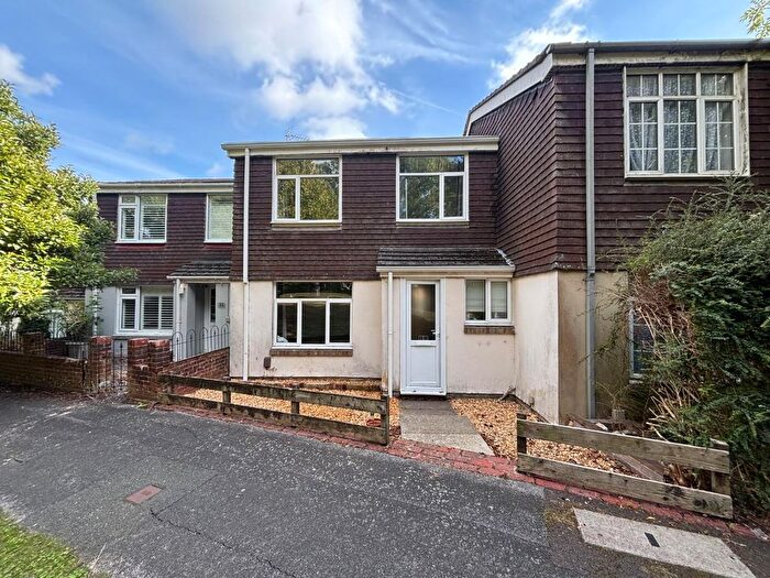 3 Bedroom Bungalow To Rent In Coltsfoot Drive, Waterlooville, PO7