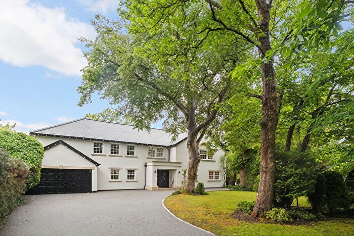 4 Bedroom Detached House To Rent In Forest Ridge, Keston, BR2